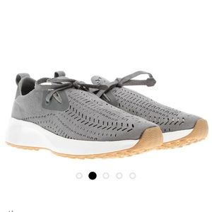 NWT • Native Shoes Apollo 2.0 XL UNISEX • size 5 men • Vegan